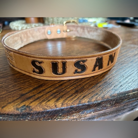 Chambers Belt Co Tooled Brown Leather Belt 28 Acorns Leaves “SUSAN” main image 5
